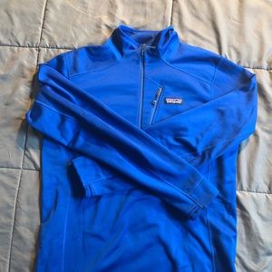 Patagonia pull over